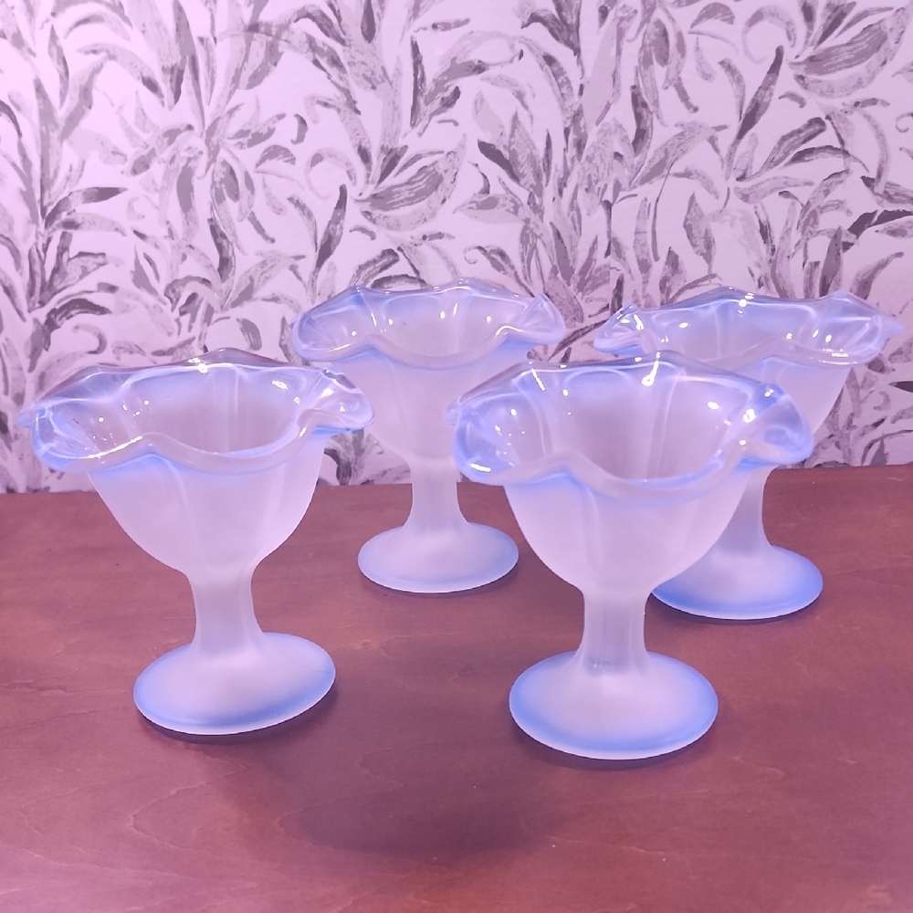 Set of 4 Frosted Indiana Glass Dessert Cups with Blue Trim Ombre